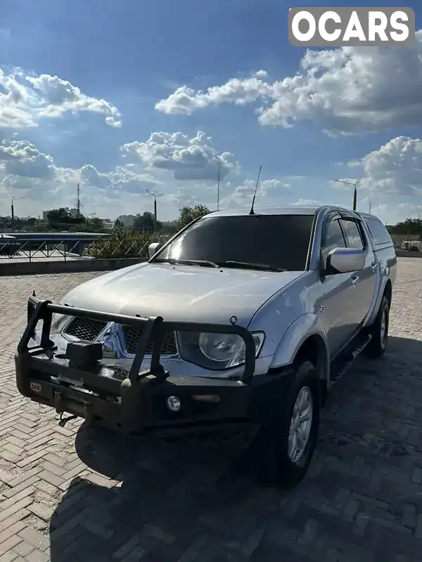 Пікап Mitsubishi L 200 2013 2.48 л. Автомат обл. Харківська, Харків - Фото 1/15