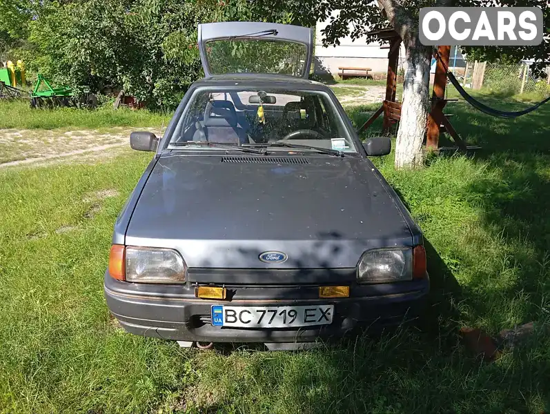 Хетчбек Ford Escort 1989 1.3 л. Ручна / Механіка обл. Рівненська, location.city.kozyn - Фото 1/5