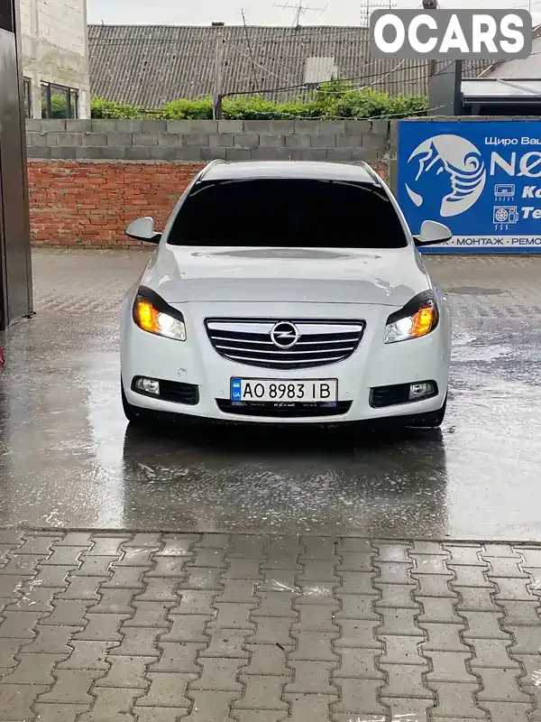 Універсал Opel Insignia 2010 2 л. Ручна / Механіка обл. Закарпатська, Берегове - Фото 1/21