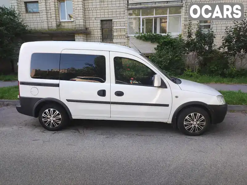 Мінівен Opel Combo 2005 1.3 л. Ручна / Механіка обл. Вінницька, Вінниця - Фото 1/16