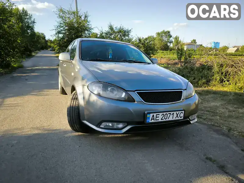 Седан Daewoo Gentra 2013 1.49 л. Ручна / Механіка обл. Дніпропетровська, Дніпро (Дніпропетровськ) - Фото 1/18