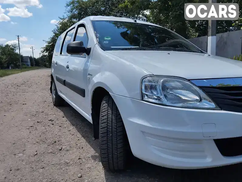 Седан Dacia Logan 2009 1.39 л. Ручна / Механіка обл. Черкаська, Христинівка - Фото 1/21