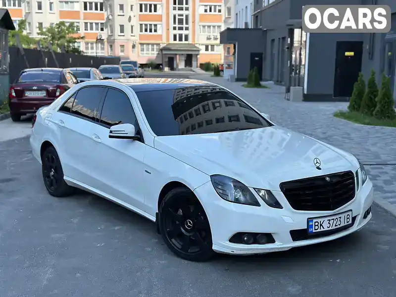 Седан Mercedes-Benz E-Class 2010 2.14 л. Автомат обл. Чернігівська, Чернігів - Фото 1/15