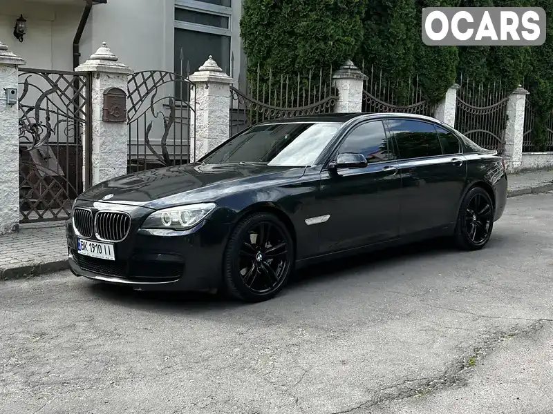 Седан BMW 7 Series 2012 2.98 л. Автомат обл. Ровенская, Ровно - Фото 1/21