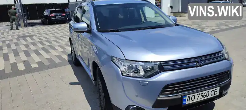 Позашляховик / Кросовер Mitsubishi Outlander 2014 2 л. Автомат обл. Закарпатська, Ужгород - Фото 1/10