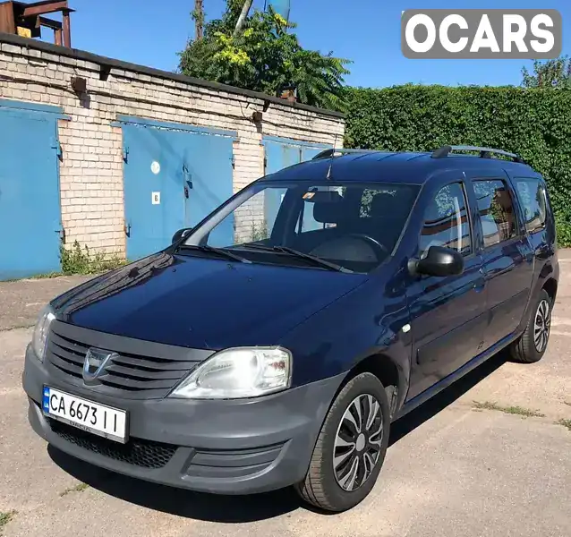 Седан Dacia Logan 2012 1.6 л. Ручна / Механіка обл. Черкаська, Черкаси - Фото 1/21