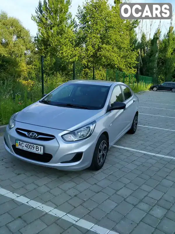 Z94CT41CADR202251 Hyundai Accent 2013 Седан 1.4 л. Фото 1