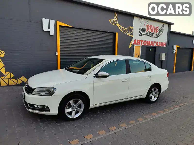 Седан Volkswagen Passat 2012 1.8 л. Автомат обл. Донецька, Слов'янськ - Фото 1/21