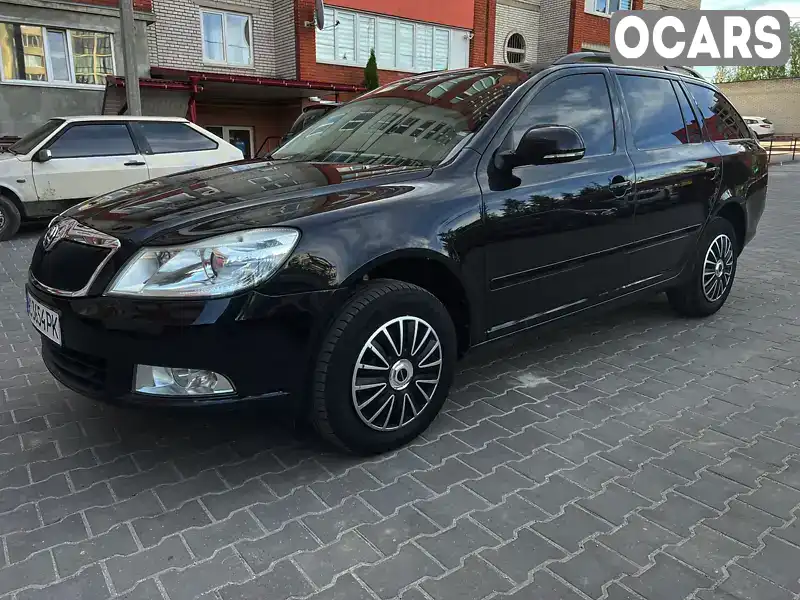 Універсал Skoda Octavia 2010 1.2 л. Ручна / Механіка обл. Запорізька, Запоріжжя - Фото 1/21