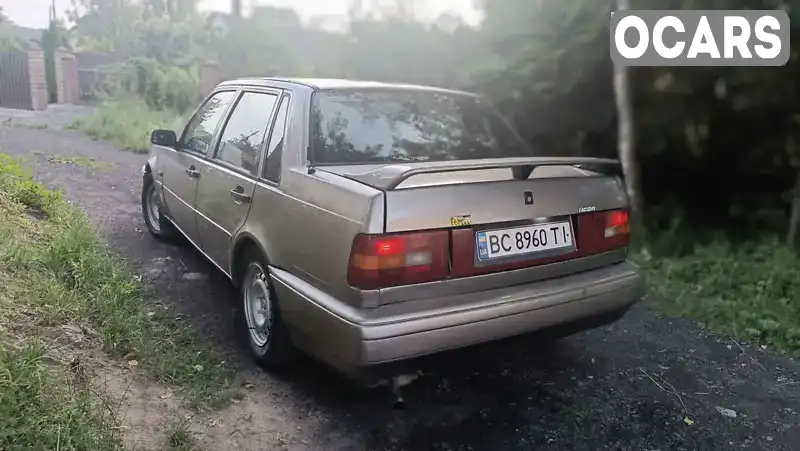 Седан Volvo 460 1990 1.72 л. Ручна / Механіка обл. Львівська, Львів - Фото 1/21