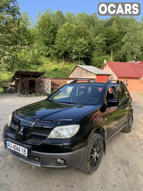 Позашляховик / Кросовер Mitsubishi Outlander 2005 2 л. Ручна / Механіка обл. Закарпатська, Рахів - Фото 1/12