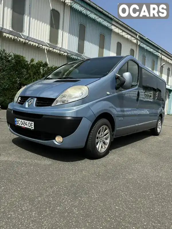 Мінівен Renault Trafic 2011 2 л. Ручна / Механіка обл. Львівська, Золочів - Фото 1/21