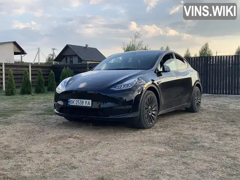 Позашляховик / Кросовер Tesla Model Y 2021 null_content л. обл. Рівненська, Рівне - Фото 1/14