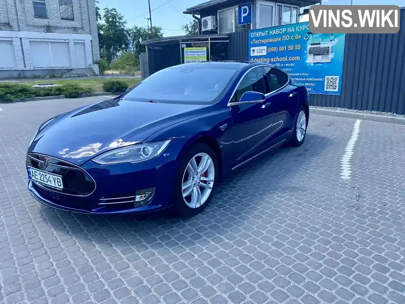 Ліфтбек Tesla Model S 2015 null_content л. обл. Дніпропетровська, Дніпро (Дніпропетровськ) - Фото 1/21