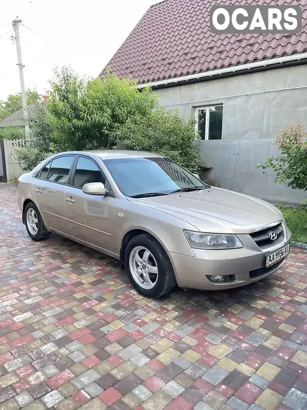 Седан Hyundai Sonata 2005 2.36 л. Ручна / Механіка обл. Чернігівська, Прилуки - Фото 1/16