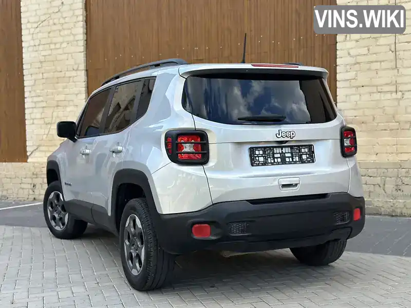 ZACCJBAB1JPG99351 Jeep Renegade 2018 Позашляховик / Кросовер 2.36 л. Фото 8