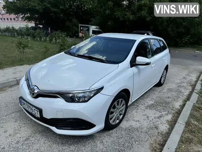 Універсал Toyota Auris 2015 1.8 л. Ручна / Механіка обл. Полтавська, Полтава - Фото 1/13