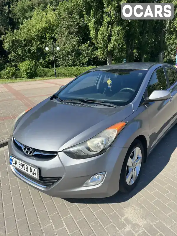 Седан Hyundai Elantra 2013 1.8 л. Автомат обл. Черкаська, Канів - Фото 1/21