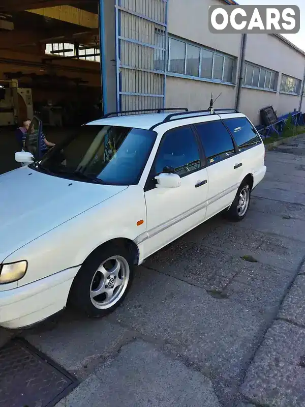 Универсал Volkswagen Passat 1996 null_content л. Ручная / Механика обл. Ивано-Франковская, Рогатин - Фото 1/15