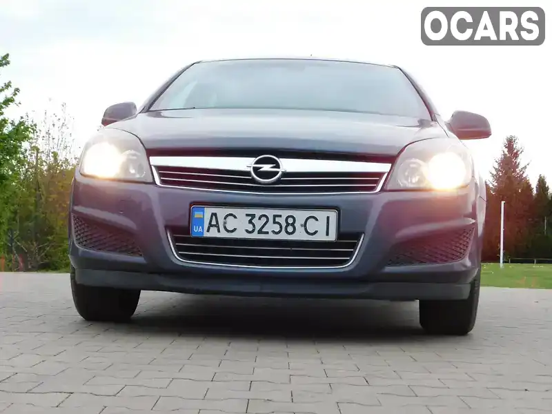 W0L0AHL35A2098583 Opel Astra 2010 Універсал 1.69 л. Фото 1