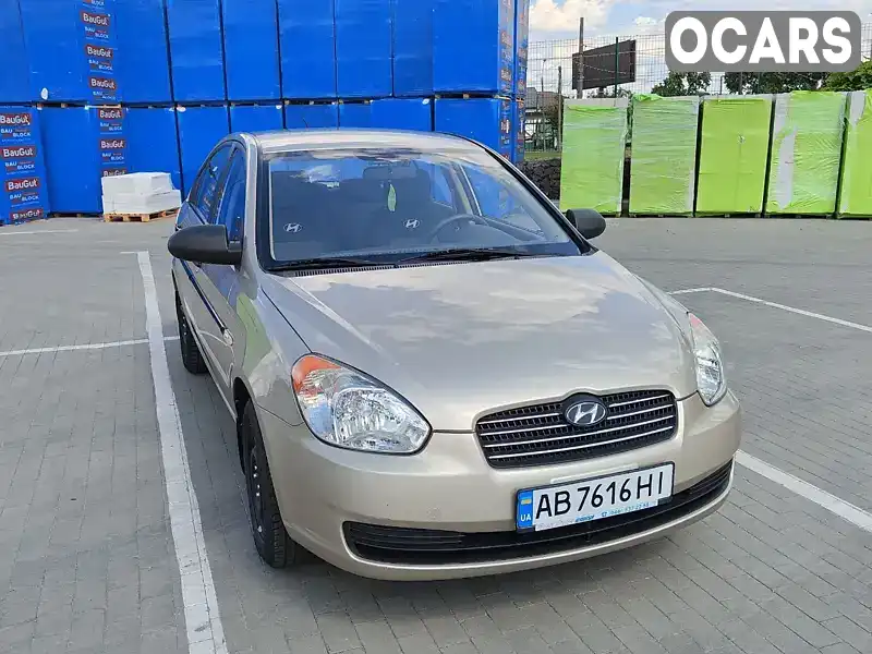 Седан Hyundai Accent 2010 1.4 л. Ручна / Механіка обл. Черкаська, Умань - Фото 1/9