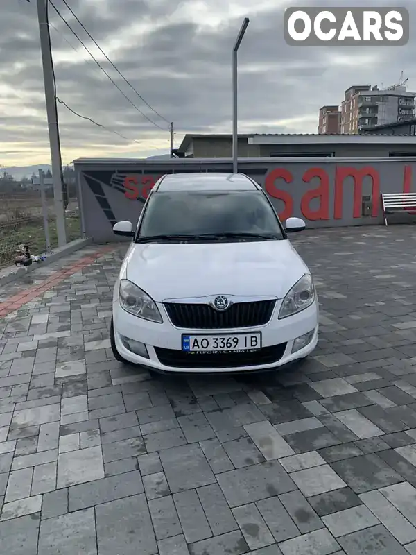 Микровэн Skoda Roomster 2011 1.2 л. Ручная / Механика обл. Закарпатская, Хуст - Фото 1/21