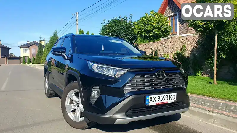 Внедорожник / Кроссовер Toyota RAV4 2021 1.99 л. Вариатор обл. Киевская, Киев - Фото 1/21