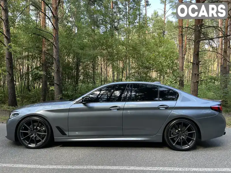 WBAJE5C54KWE66668 BMW 5 Series 2018 Седан 3 л. Фото 5