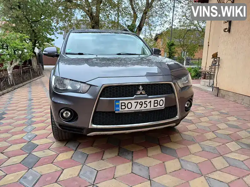 Позашляховик / Кросовер Mitsubishi Outlander 2010 2.27 л. Ручна / Механіка обл. Тернопільська, Тернопіль - Фото 1/18