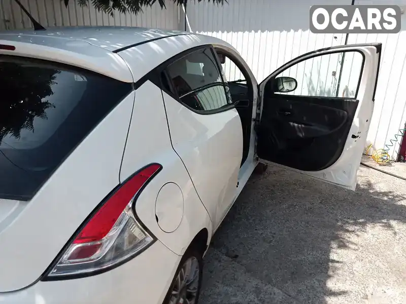 Седан Lancia Ypsilon 2012 0.88 л. Автомат обл. Київська, Бориспіль - Фото 1/13