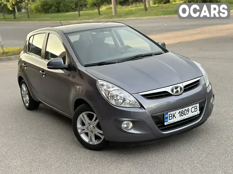 Хетчбек Hyundai i20 2011 1.4 л. Автомат обл. Харківська, Харків - Фото 1/21