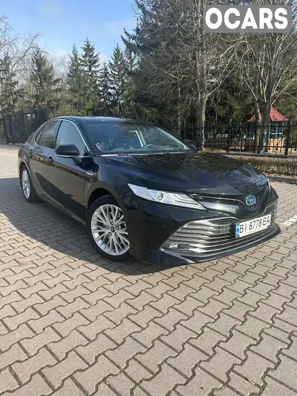 Седан Toyota Camry 2019 2.49 л. Автомат обл. Полтавська, Миргород - Фото 1/16