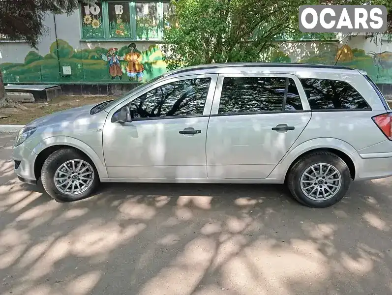 W0L0AHL35A2082968 Opel Astra 2010 Універсал 1.7 л. Фото 8