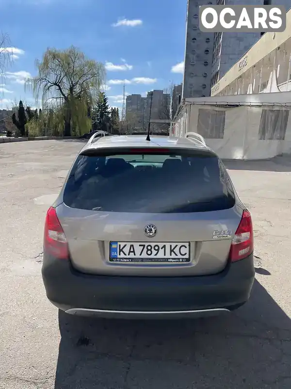 TMBKD65J9A3031510 Skoda Fabia 2009 Универсал 1.6 л. Фото 2