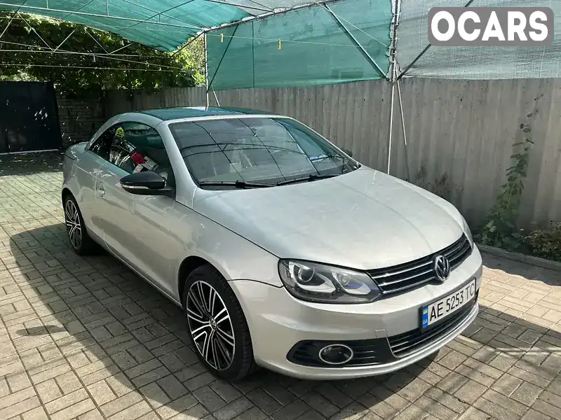 Кабріолет Volkswagen Eos 2012 1.98 л. Автомат обл. Дніпропетровська, Дніпро (Дніпропетровськ) - Фото 1/12