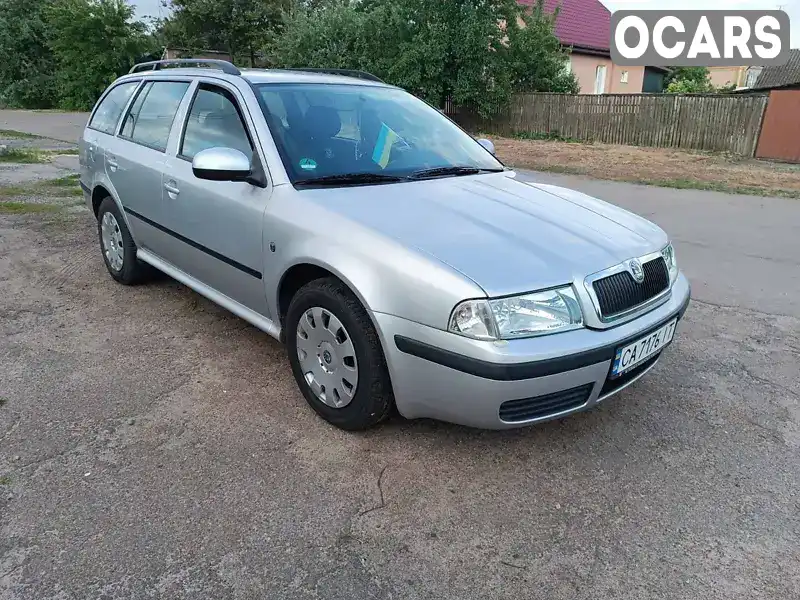 Універсал Skoda Octavia 2010 1.6 л. Ручна / Механіка обл. Черкаська, Золотоноша - Фото 1/21