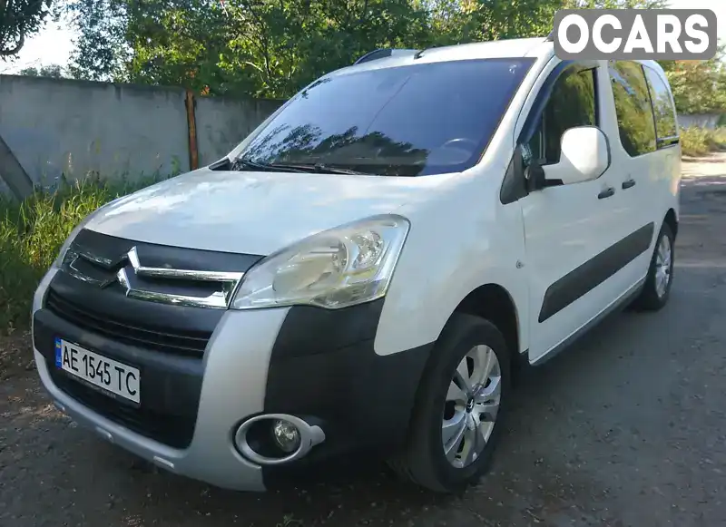 Мінівен Citroen Berlingo 2011 1.56 л. Ручна / Механіка обл. Дніпропетровська, Дніпро (Дніпропетровськ) - Фото 1/21