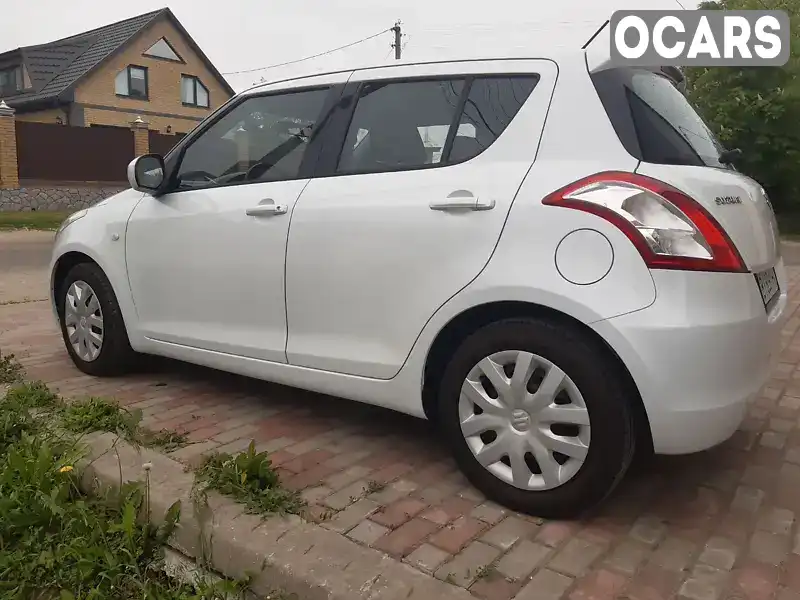 Хетчбек Suzuki Swift 2012 1.24 л. Ручна / Механіка обл. Полтавська, Зіньків - Фото 1/4