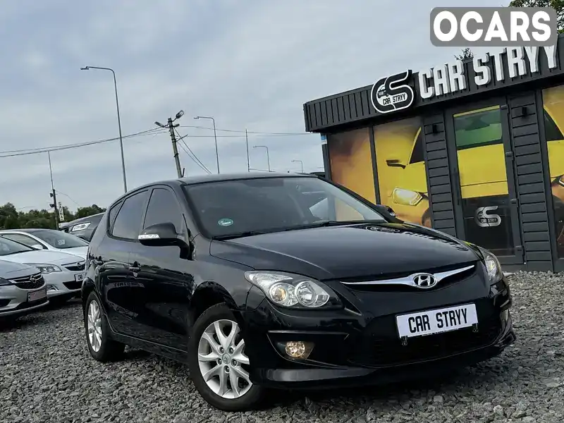 Хэтчбек Hyundai i30 2011 1.6 л. Ручная / Механика обл. Львовская, Стрый - Фото 1/21