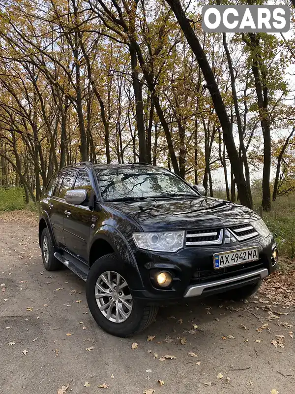 Позашляховик / Кросовер Mitsubishi Pajero Sport 2013 2.5 л. Автомат обл. Черкаська, Умань - Фото 1/21