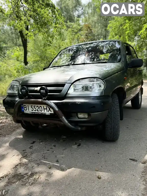 Позашляховик / Кросовер Chevrolet Niva 2005 1.69 л. Ручна / Механіка обл. Полтавська, Лубни - Фото 1/13