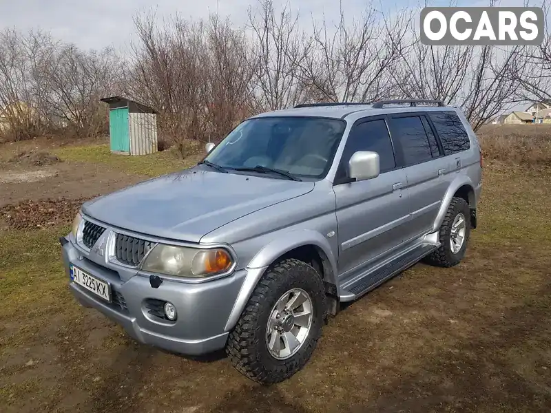 Позашляховик / Кросовер Mitsubishi Pajero 2004 3 л. Ручна / Механіка обл. Київська, Київ - Фото 1/16