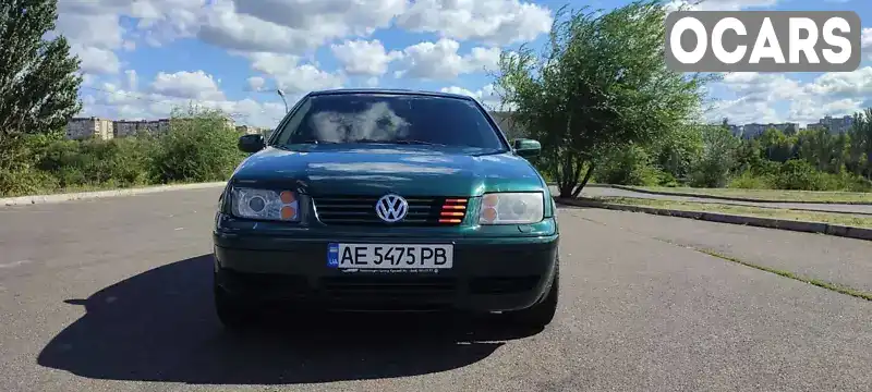 Седан Volkswagen Bora 1999 null_content л. Ручна / Механіка обл. Дніпропетровська, Кривий Ріг - Фото 1/12