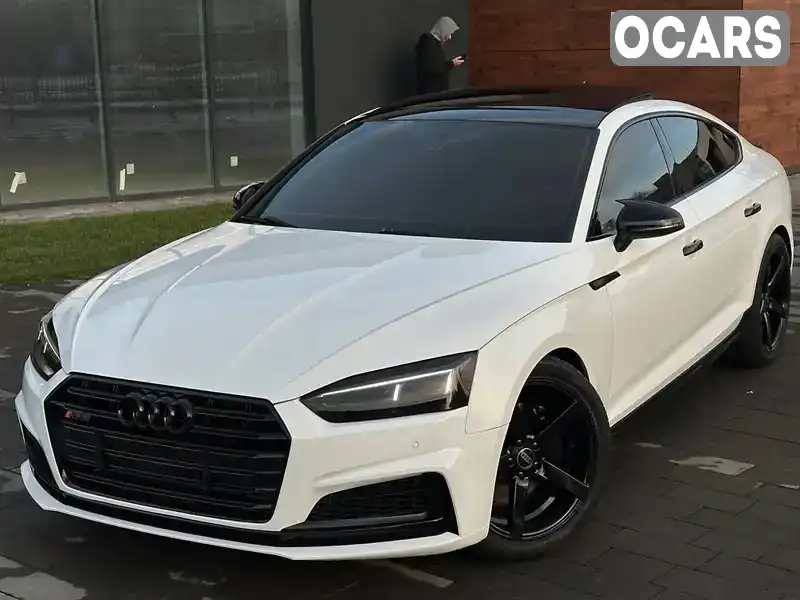 Купе Audi A5 2017 2 л. Автомат обл. Закарпатська, Мукачево - Фото 1/21