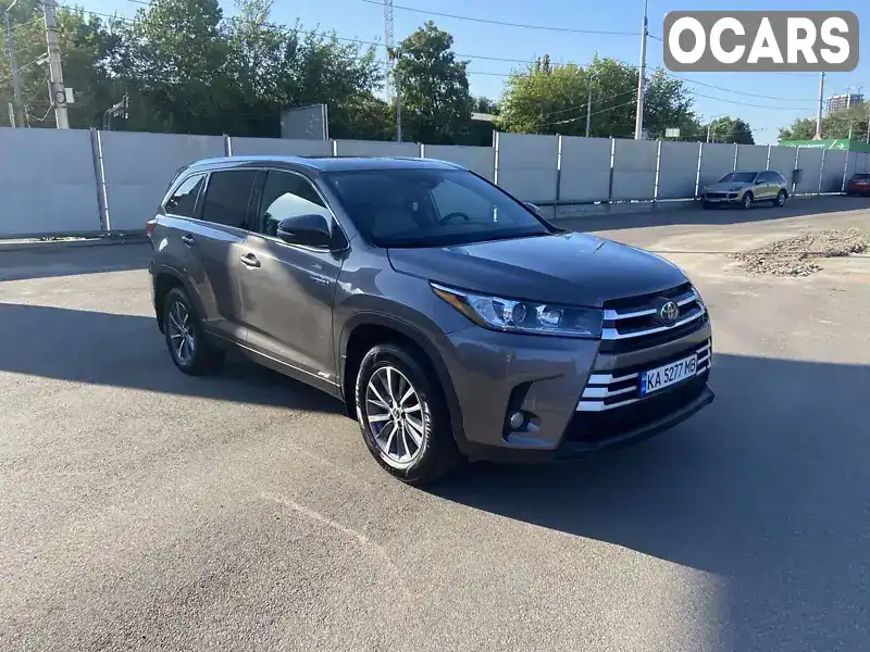 Внедорожник / Кроссовер Toyota Highlander 2019 3.46 л. Типтроник обл. Киевская, Киев - Фото 1/21