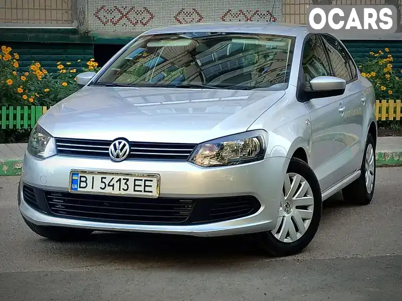 Седан Volkswagen Polo 2011 1.6 л. Ручна / Механіка обл. Дніпропетровська, Жовті Води - Фото 1/21