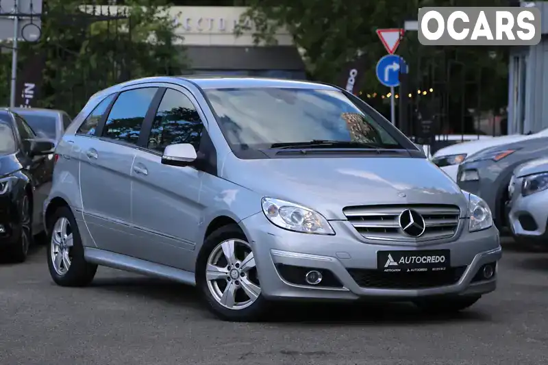 Хетчбек Mercedes-Benz B-Class 2011 2 л. Автомат обл. Київська, Київ - Фото 1/21