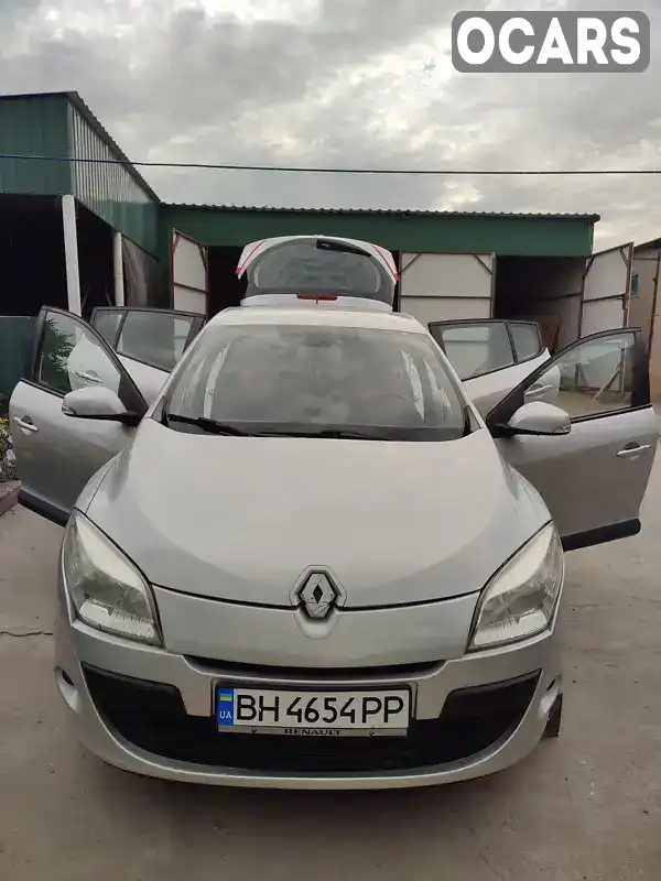 Хетчбек Renault Megane 2010 1.46 л. Автомат обл. Одеська, Доброслав Комінтернівське - Фото 1/11