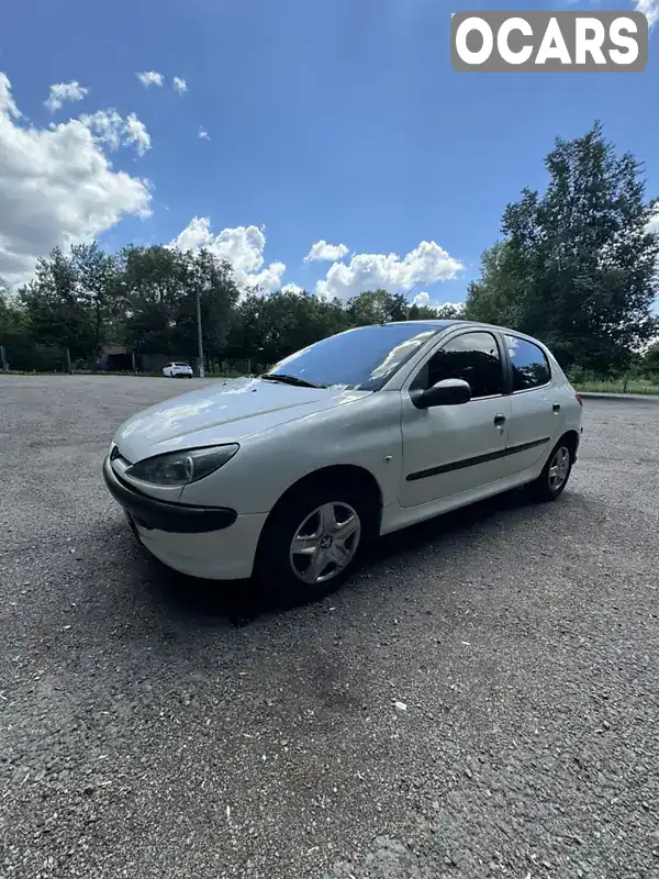 VF32AKFWA47702631 Peugeot 206 2008 Хэтчбек 1.4 л. Фото 4