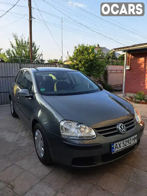 Хетчбек Volkswagen Golf 2004 1.4 л. Ручна / Механіка обл. Харківська, Зміїв - Фото 1/17